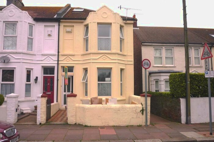 3 Bedroom End Of Terrace House To Rent In Sussex Road, Broadwater, Worthing, BN11