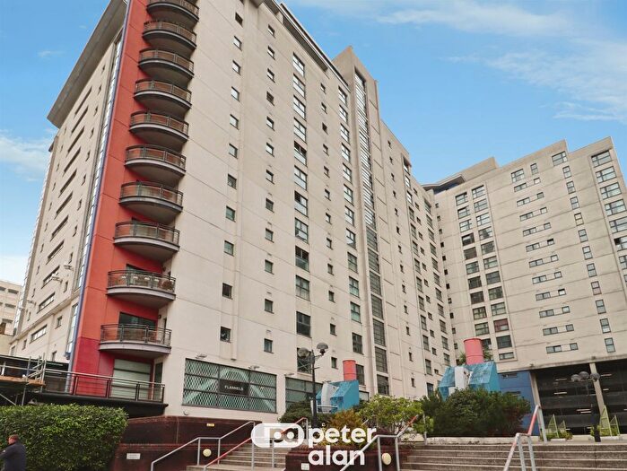 1 Bedroom Flat For Sale In Landmark Place, Cardiff, CF10