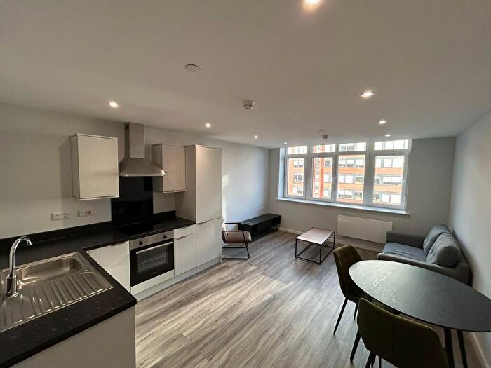 2 Bedroom Apartment To Rent In Derby Square, Liverpool, Merseyside, L2