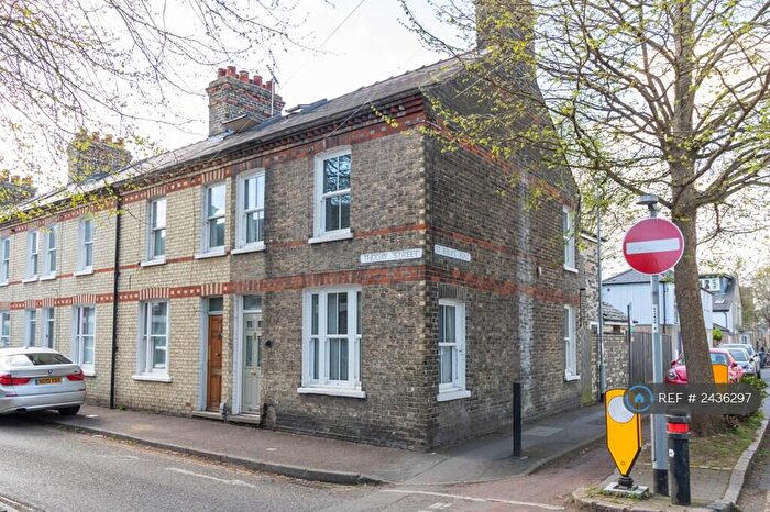 4 Bedroom End Of Terrace House To Rent In Thoday Street, Cambridge, CB1