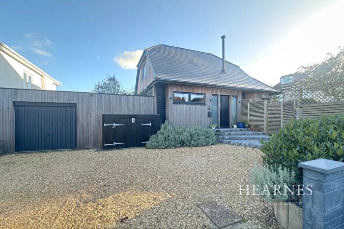 4 Bedroom Detached House For Sale In Elmsway, Southbourne, Bournemouth, BH6