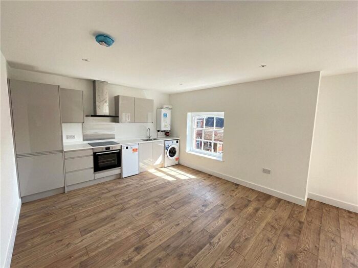 1 Bedroom Apartment To Rent In Westgate Chambers, Staple Gardens, Winchester, Hampshire, SO23