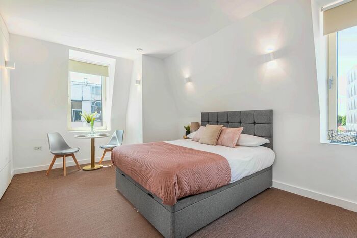 Studio To Rent In Staines Road, Hounslow, TW3