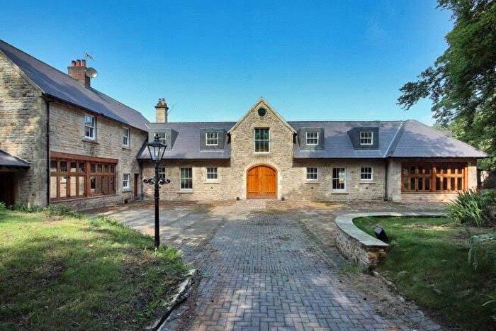 5 Bedroom Detached House To Rent In Wilderwick Road, Dormansland, RH19