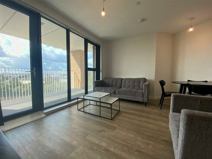 2 Bedroom Flat To Rent In Baronet House, London, NW10