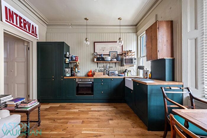 2 Bedroom Maisonette To Rent In Sudeley Terrace, Brighton, BN2