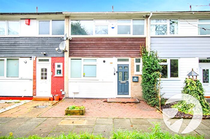 3 Bedroom Terraced House For Sale In Court Road, London, SE9