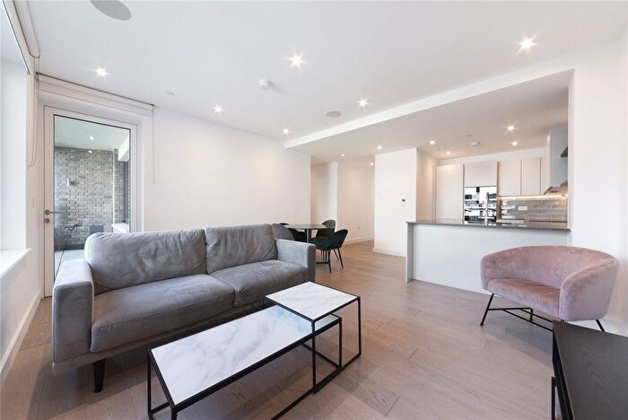 2 Bedroom Flat To Rent In The Cross, New Tannery Way, SE1