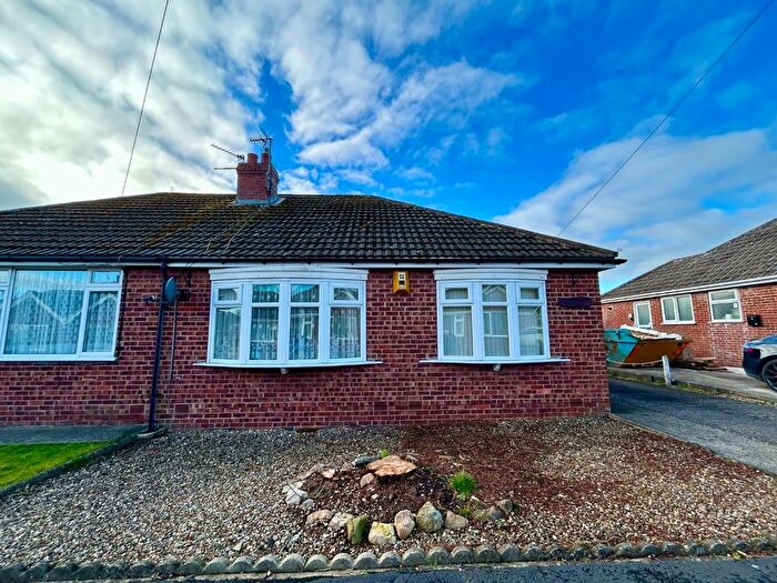 2 Bedroom Property To Rent In Bed Semi-Detached Bungalow, Milford Avenue, Bridlington, YO16