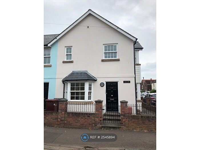 1 Bedroom Flat To Rent In Adelaide Road, Chichester, PO19