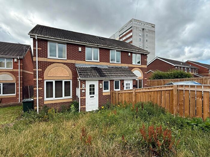 3 Bedroom House To Rent In High Meadows, Kenton, NE3
