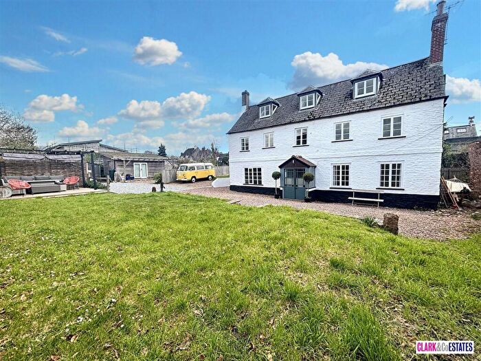 5 Bedroom Detached House For Sale In Quay Gardens, Monmouth Avenue, Topsham, EX3