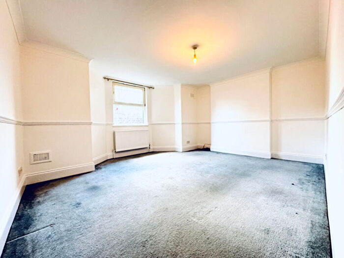 1 Bedroom Flat To Rent In Anerley Road, London, SE20