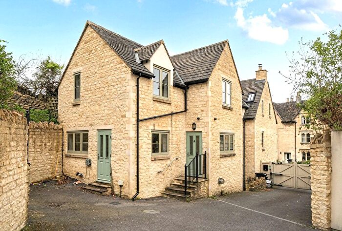 4 Bedroom Detached House For Sale In High Street, Avening, Tetbury, Gloucestershire, GL8
