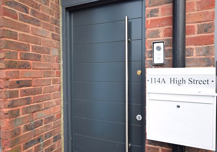 2 Bedroom Flat To Rent In High Street, Sevenoaks, TN13