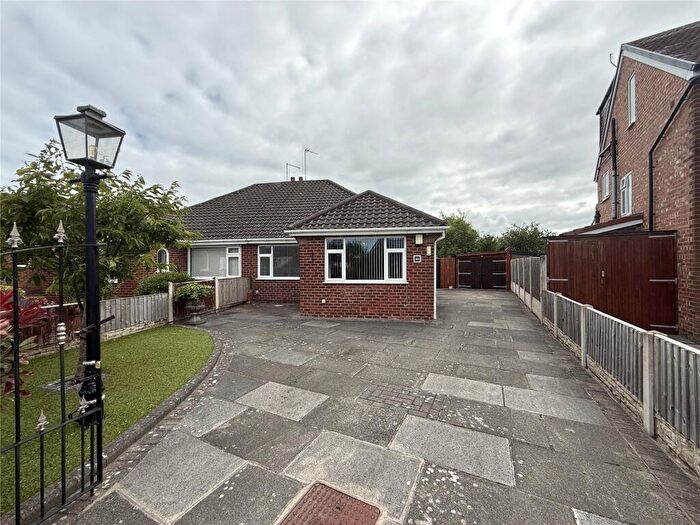 2 Bedroom Bungalow For Sale In Merepark Drive, Southport, PR9
