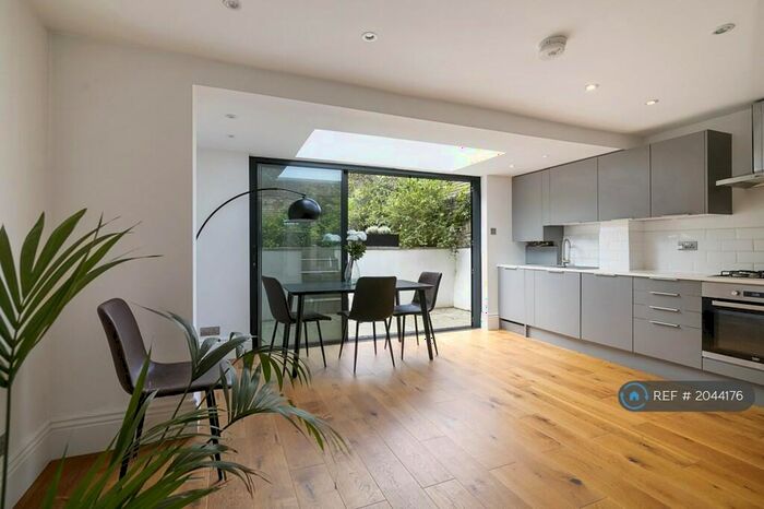 1 Bedroom Flat To Rent In Mildmay Grove North, London, N1