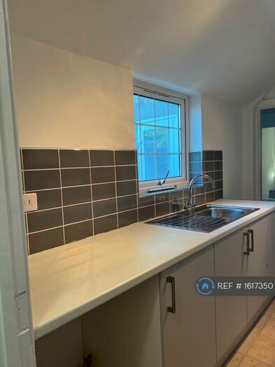 3 Bedroom Terraced House To Rent In St. Johns Road, Ely, CB6