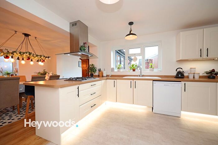 4 Bedroom Detached House For Sale In Ambleside Close, Stone, Staffordshire, ST15