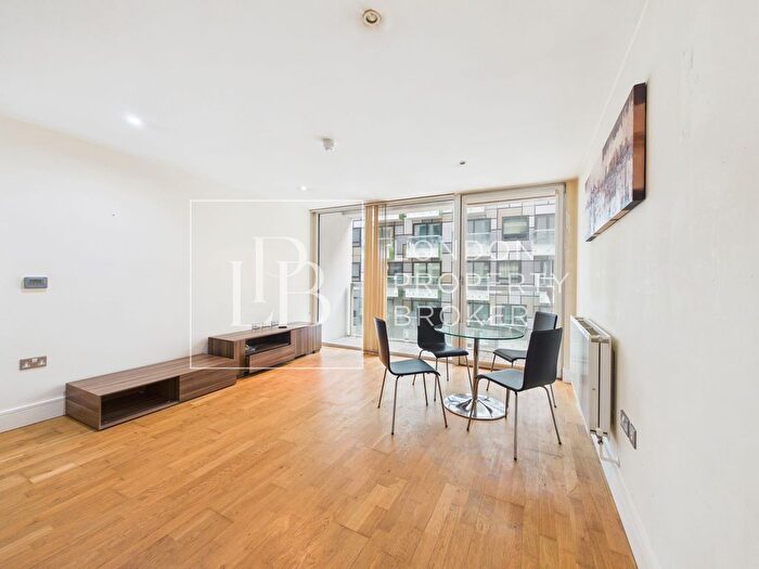 1 Bedroom Flat To Rent In Cobalt Point, Millharbour, E14