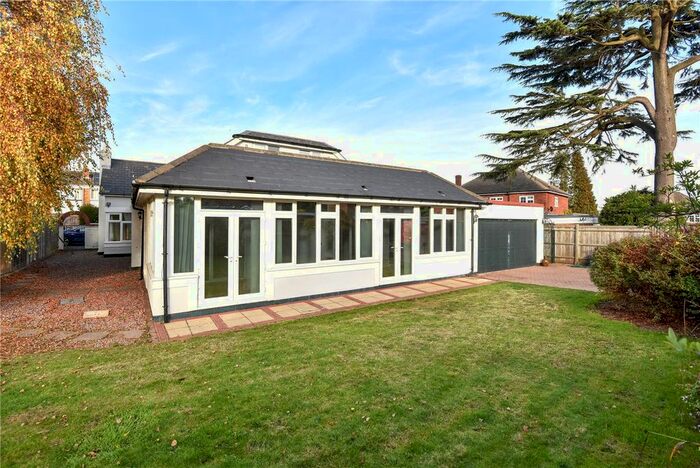 6 Bedroom Bungalow To Rent In Pennington Road, Tunbridge Wells, Kent, TN4