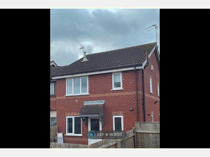 1 Bedroom End Of Terrace House To Rent In Drummond Court, Bransholme, Hull, HU7