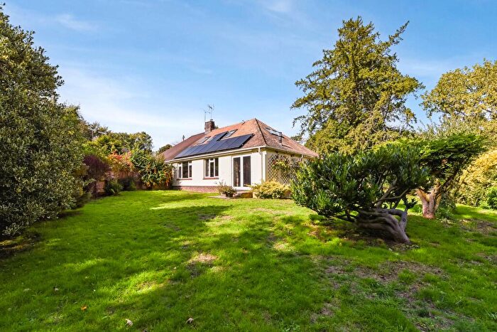 3 Bedroom Bungalow For Sale In Martyr Worthy, Winchester, SO21