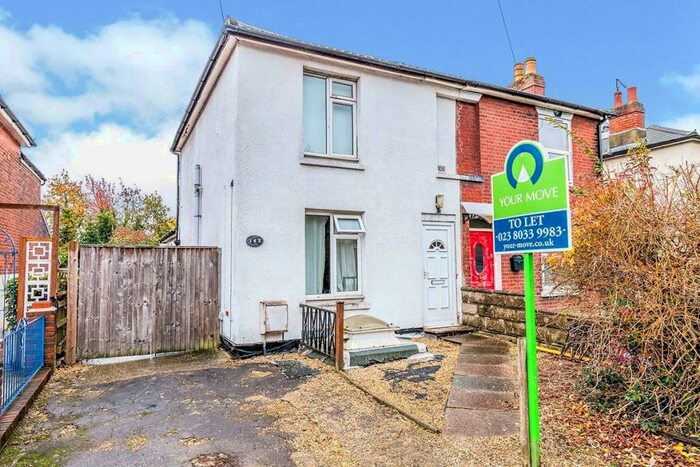 5 Bedroom Semi-Detached House To Rent In Osborne Road North, Southampton, Hampshire, SO17