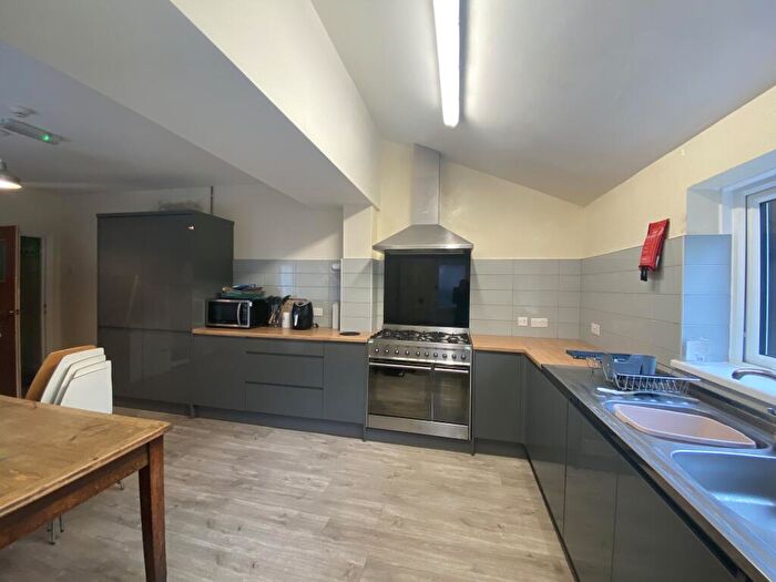 7 Bedroom Terraced House To Rent In St. Andrews Road, Southsea, PO5