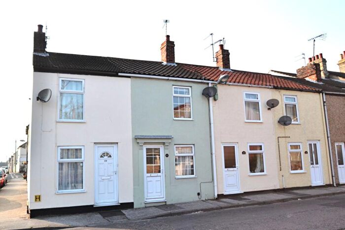 2 Bedroom Terraced House To Rent In Park Road, Lowestoft, NR32
