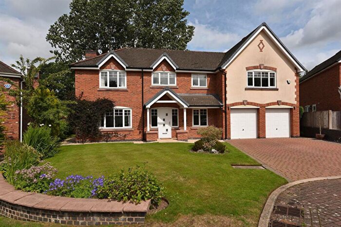 5 Bedroom Detached House For Sale In Dunlin Rise, Tytherington, Macclesfield, SK10