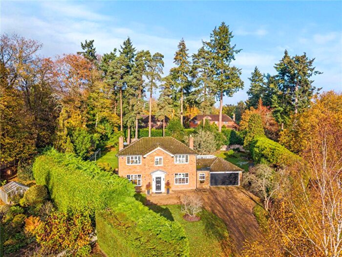 4 Bedroom Detached House For Sale In Greenways Drive, Sunningdale, Ascot, Berkshire, SL5