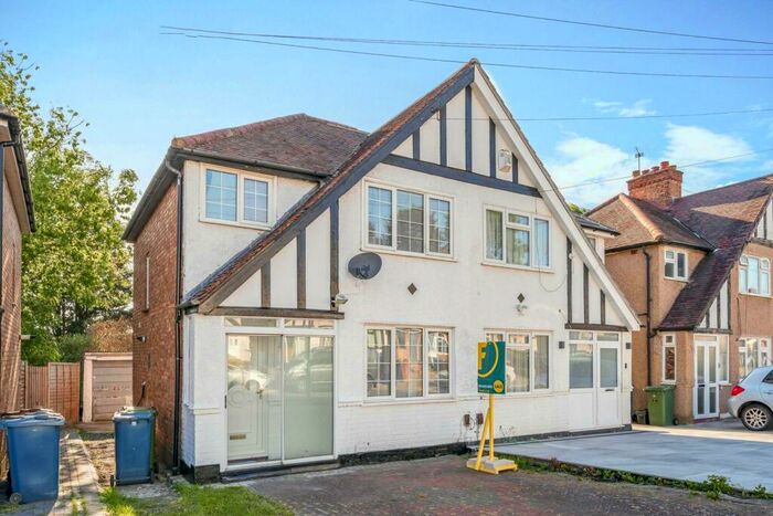 3 Bedroom Semi-Detached House To Rent In Belsize Road, Harrow, HA3