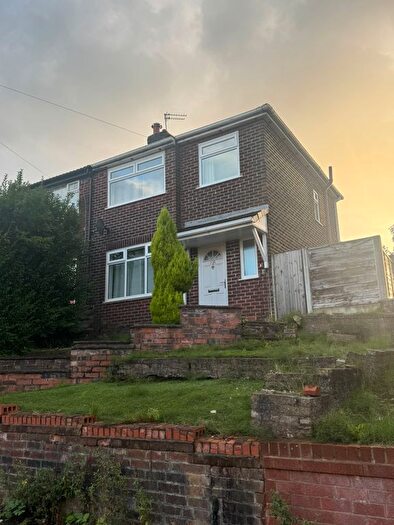 3 Bedroom Semi-Detached House To Rent In Outwood Road, Radcliffe, M26