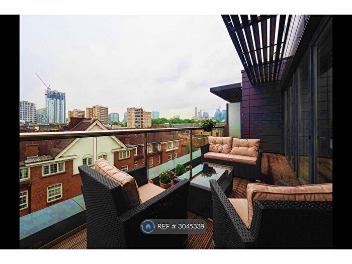 2 Bedroom Flat To Rent In Central Street, London, EC1V