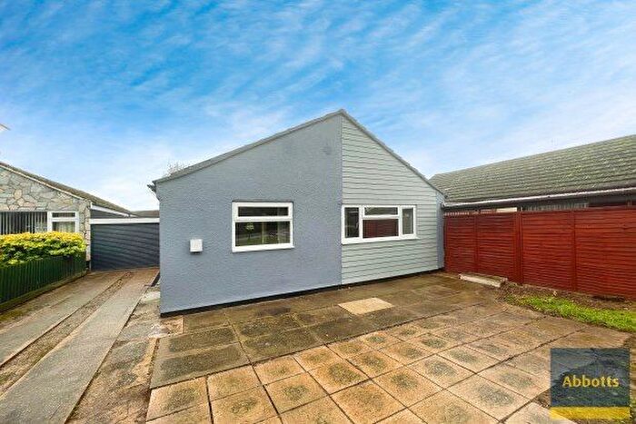 3 Bedroom Bungalow To Rent In Warren Road, Bury St. Edmunds, IP28