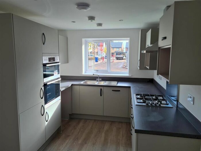 2 Bedroom Property To Rent In Pond Close, Doncaster, DN4