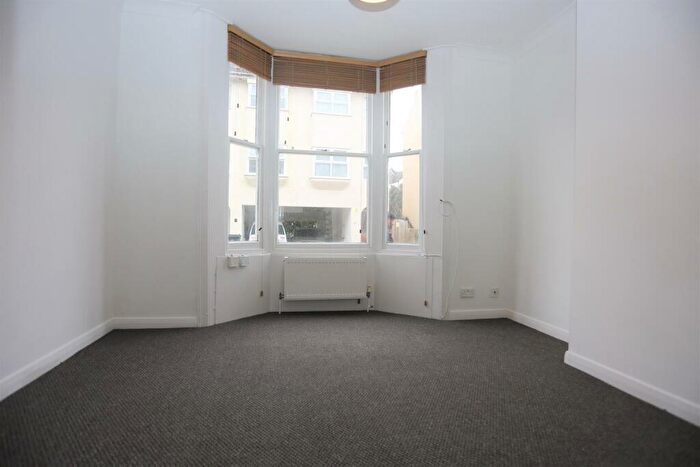 1 Bedroom Flat To Rent In Campbell Road, Brighton, BN1
