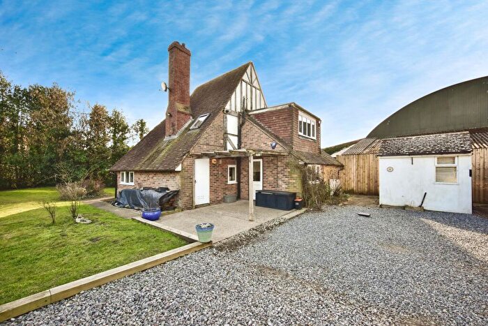 4 Bedroom Detached House For Sale In Horseshoes Lane, Langley, Maidstone, Kent, ME17