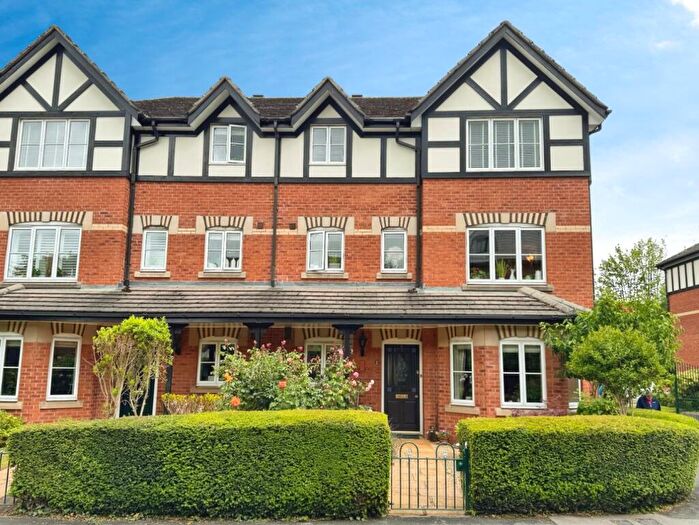 2 Bedroom Apartment For Sale In Tudor Court, Bramhall, SK7