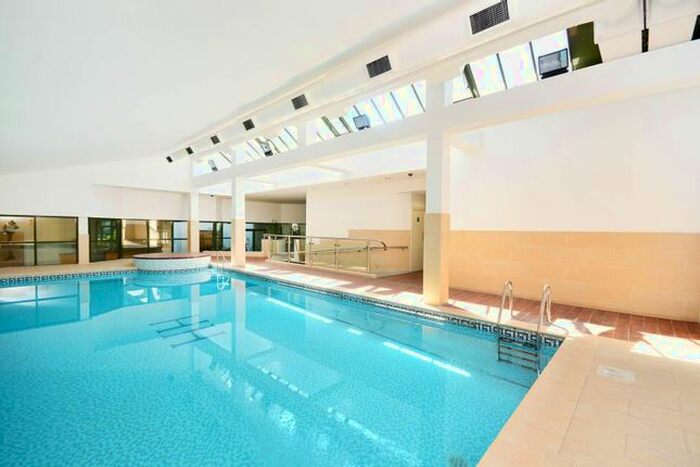 2 Bedroom Flat To Rent In Herbal Hill, Clerkenwell, London, EC1R