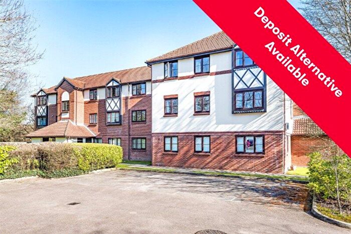 2 Bedroom Apartment To Rent In Wordsworth Mead, Redhill, RH1