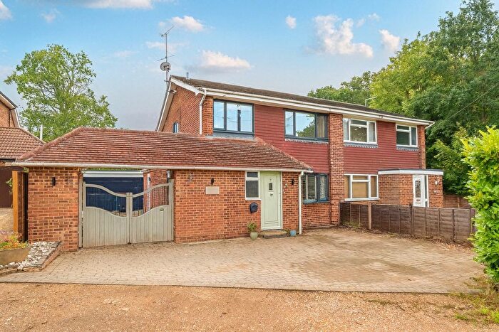 4 Bedroom Semi-Detached House For Sale In Chambers Road, Ash Vale, Surrey, GU12