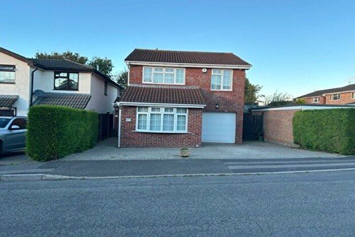 4 Bedroom Property To Rent In Beaufort Crescent, Bristol, BS34