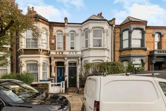 2 Bedroom Flat To Rent In Berens Road, London, NW10