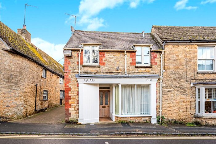 1 Bedroom Maisonette For Sale In Sheep Street, Charlbury, Oxfordshire, OX7