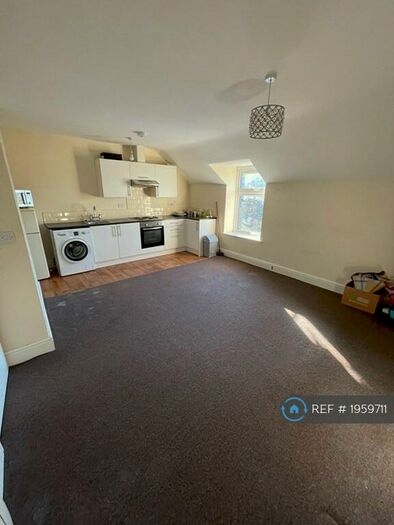 1 Bedroom Flat To Rent In New Market Street, Buxton, SK17