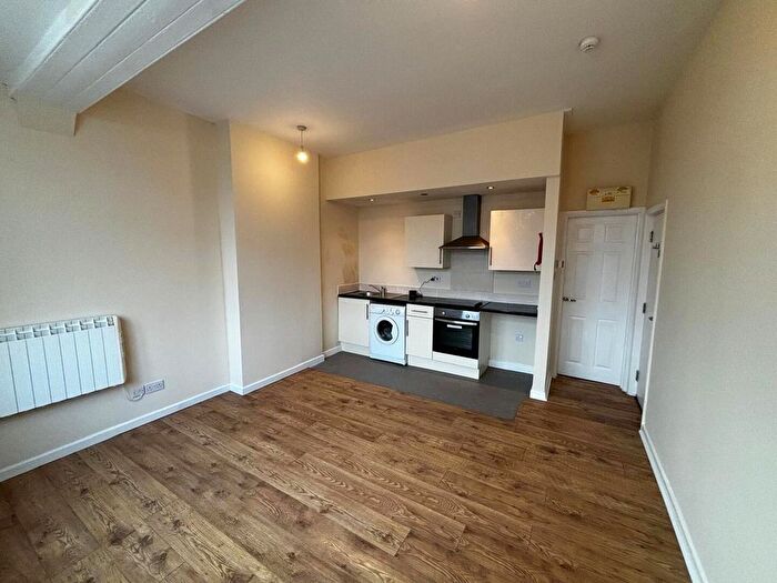 1 Bedroom Flat To Rent In Wright Street, Codnor, Ripley, DE5