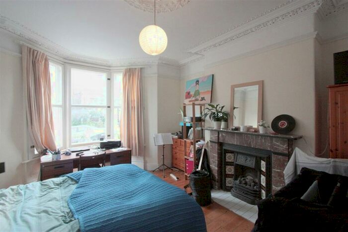 5 Bedroom Property To Rent In Ripon Gardens, Newcastle Upon Tyne, NE2
