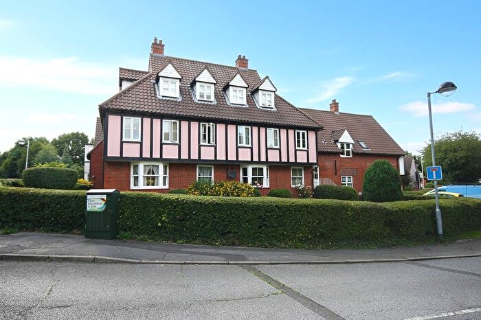 1 Bedroom Flat For Sale In Bridgecote Lane, Basildon, SS15